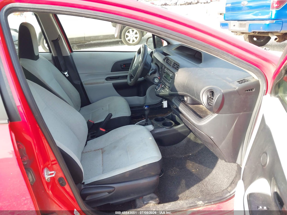 2012 TOYOTA PRIUS C ONE — снимка 5