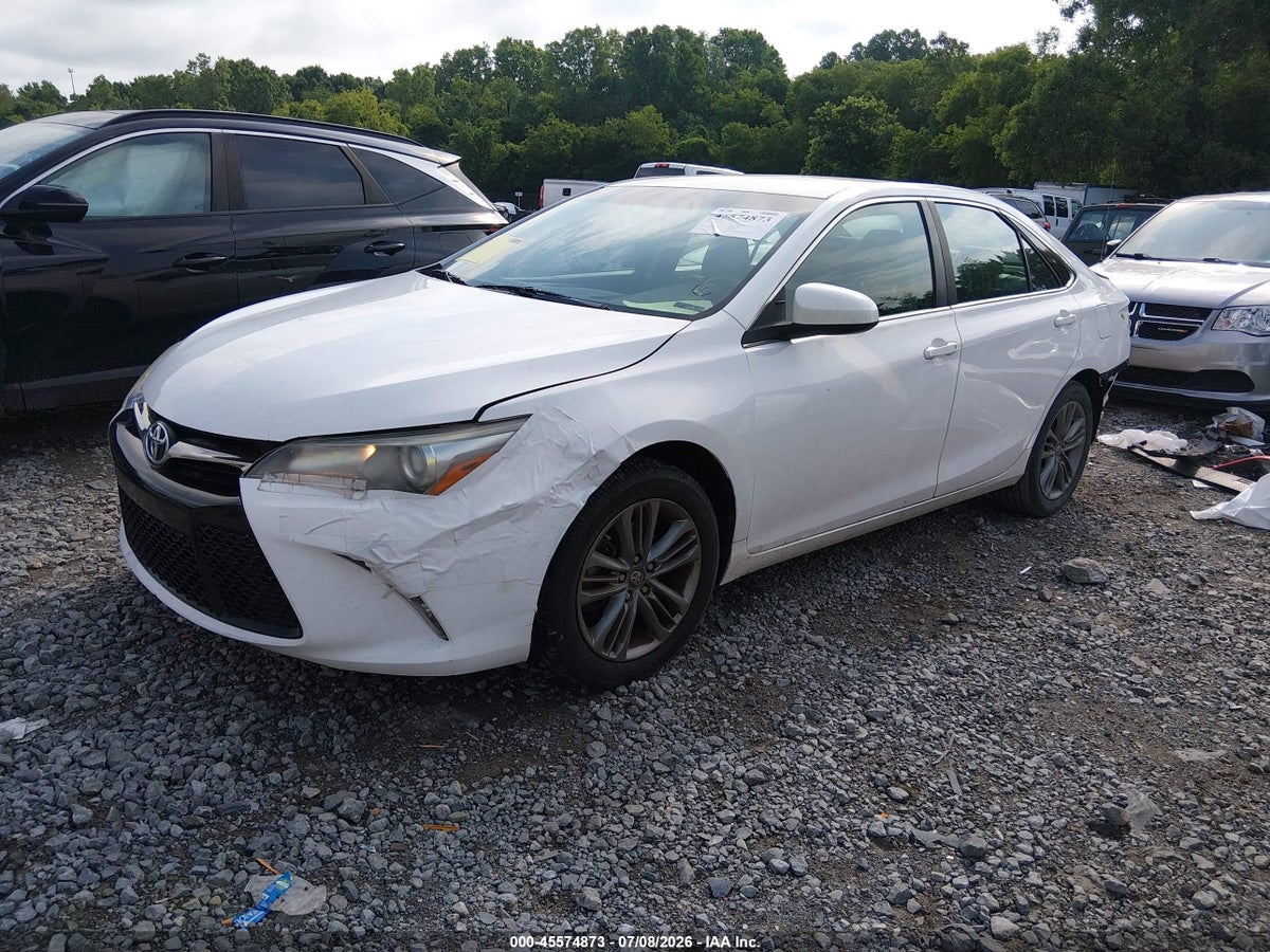 2017 TOYOTA CAMRY SE — снимка 2