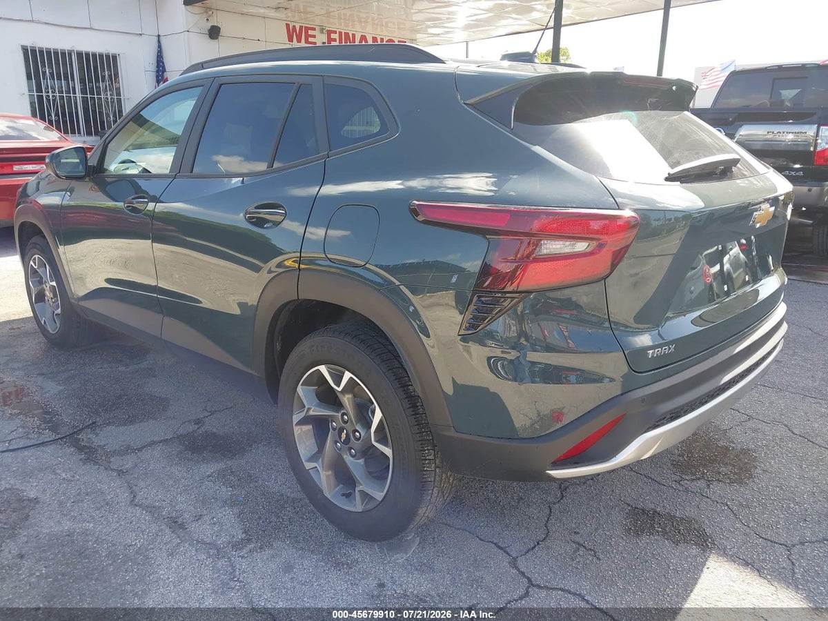2026 CHEVROLET TRAX LT — снимка 3