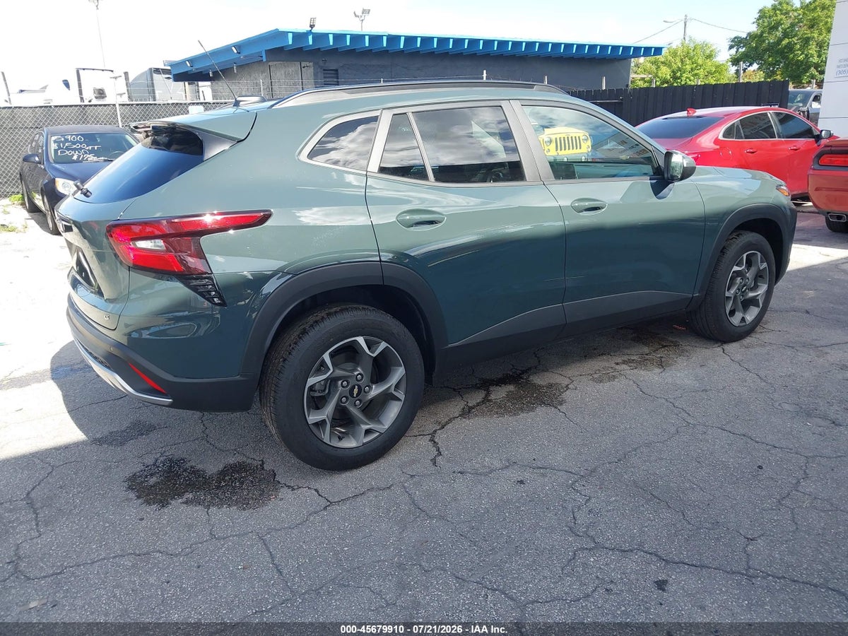 2026 CHEVROLET TRAX LT — снимка 4