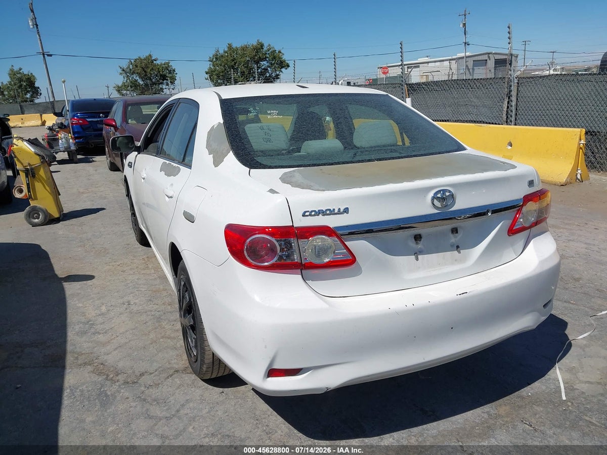 2013 TOYOTA COROLLA LE — снимка 3