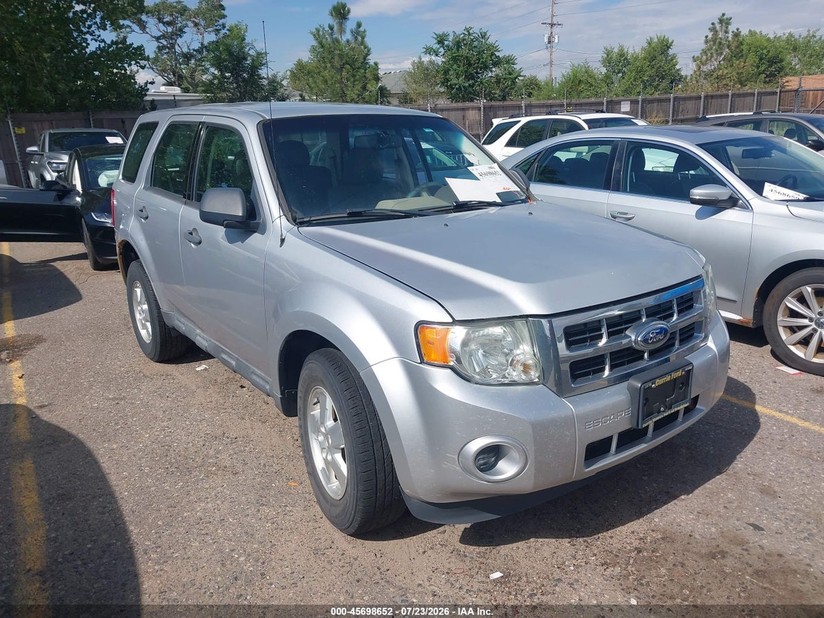 2012 FORD ESCAPE XLS