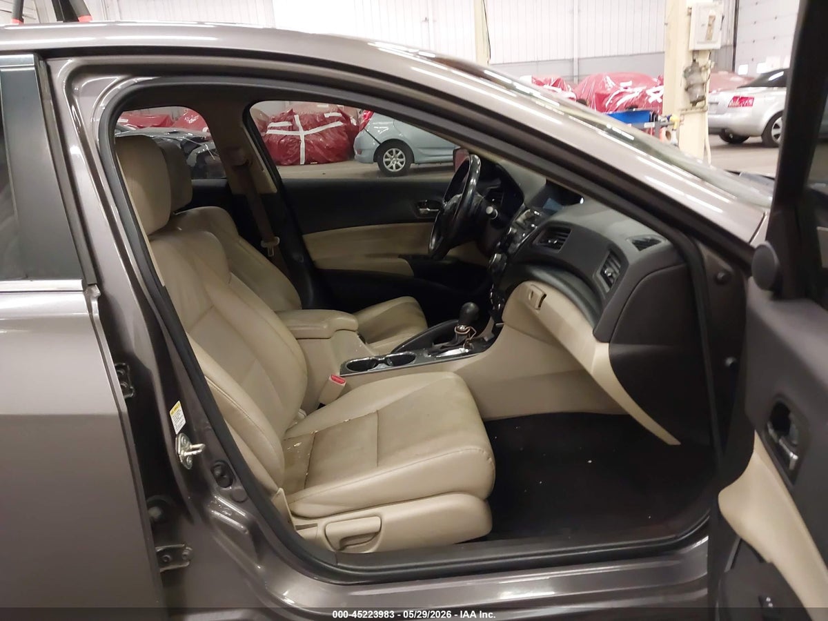 2013 ACURA ILX 2.0L — снимка 5