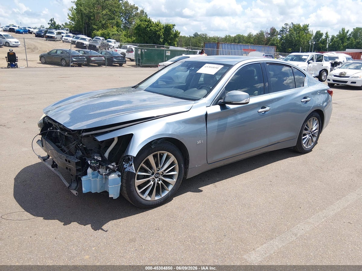 2018 INFINITI Q50 3.0T LUXE — снимка 2