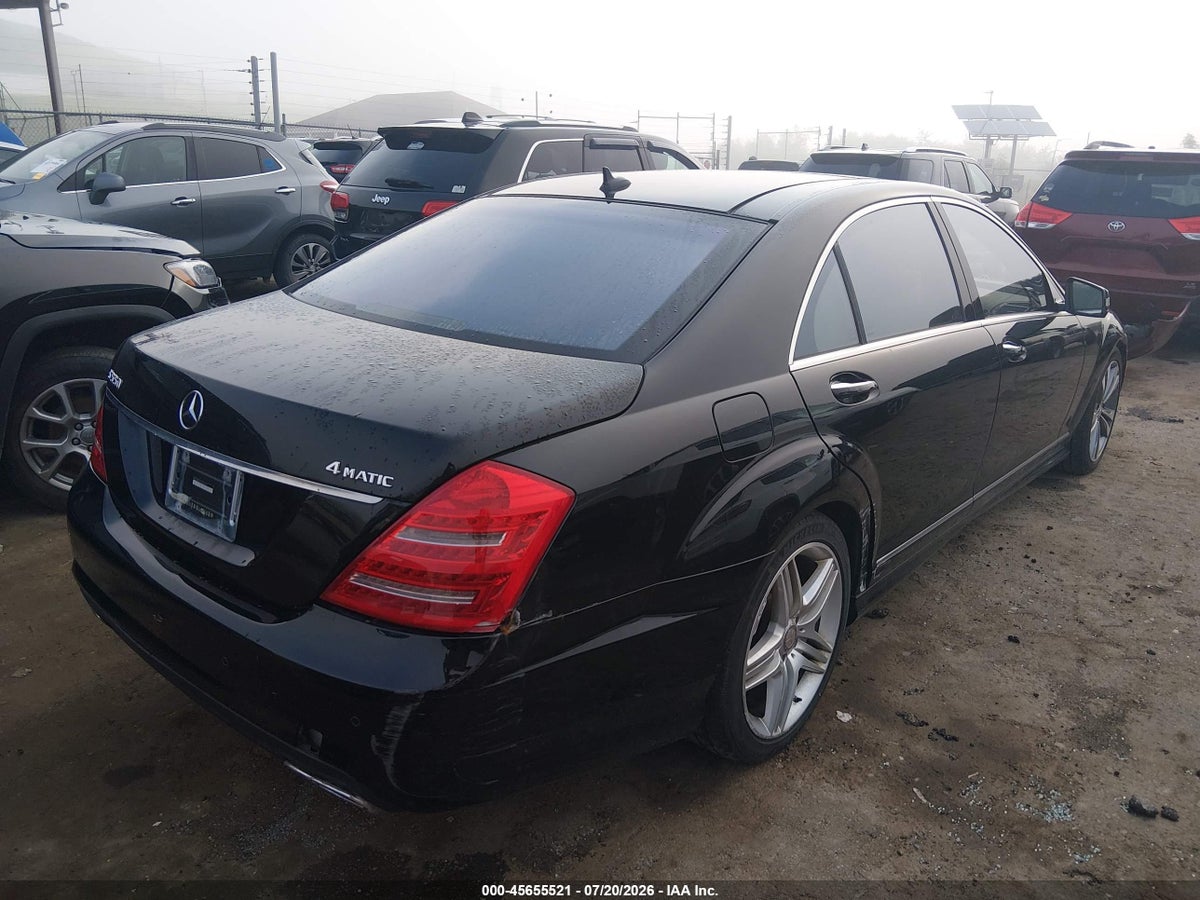 2013 MERCEDES-BENZ S 550 4MATIC — снимка 4