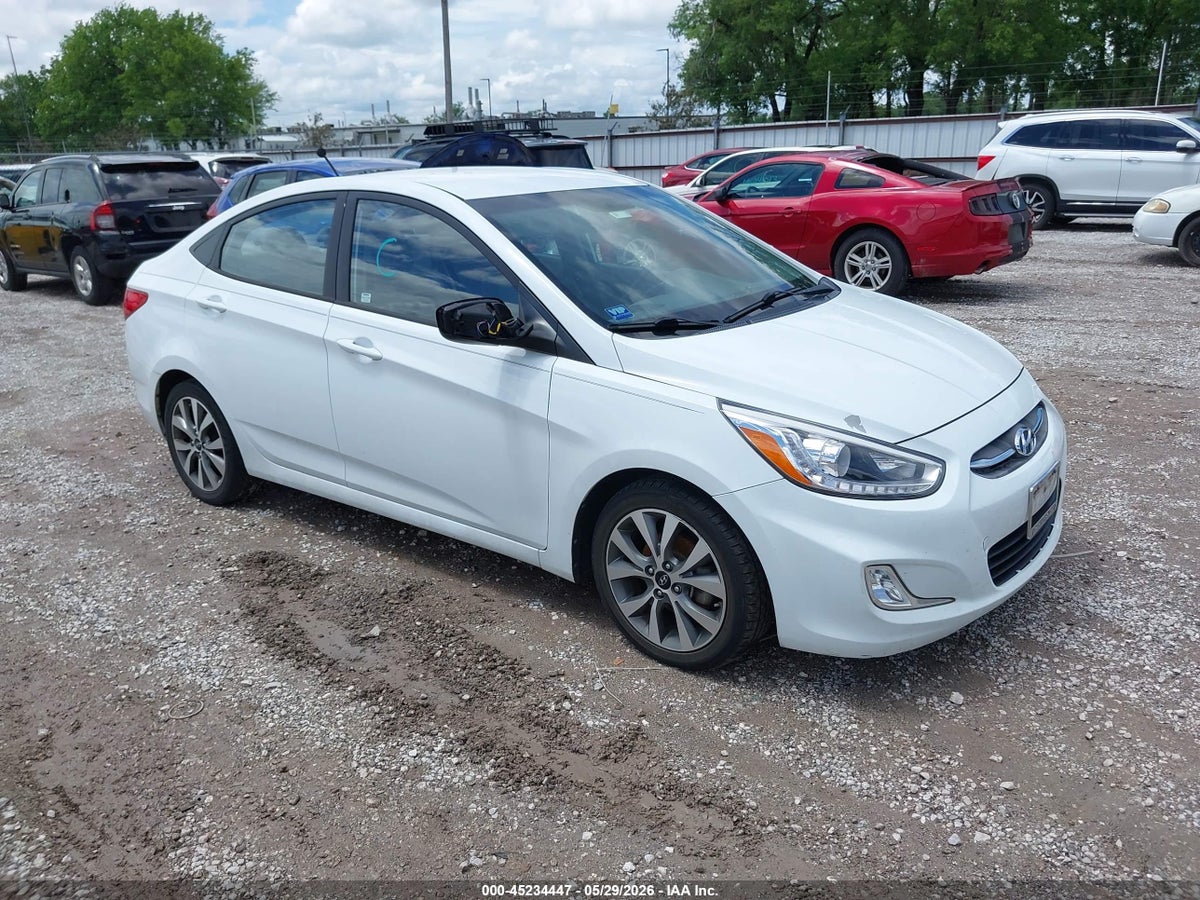2016 HYUNDAI ACCENT SE