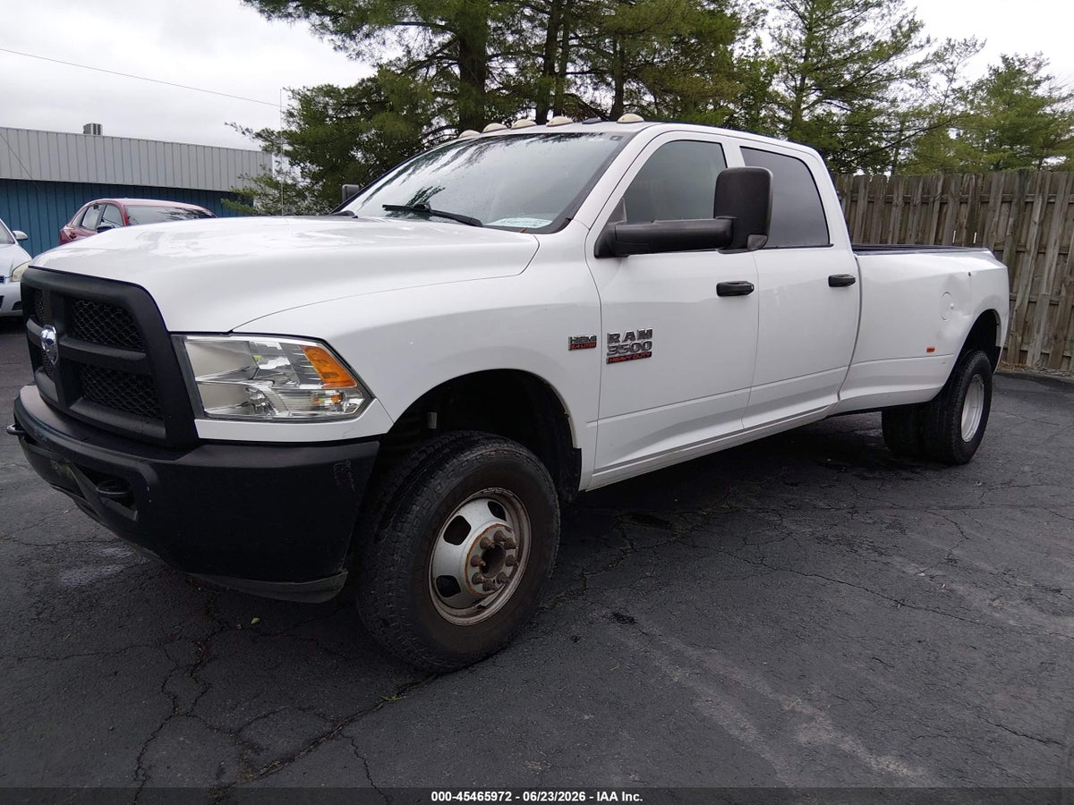 2016 RAM 3500 TRADESMAN — снимка 2