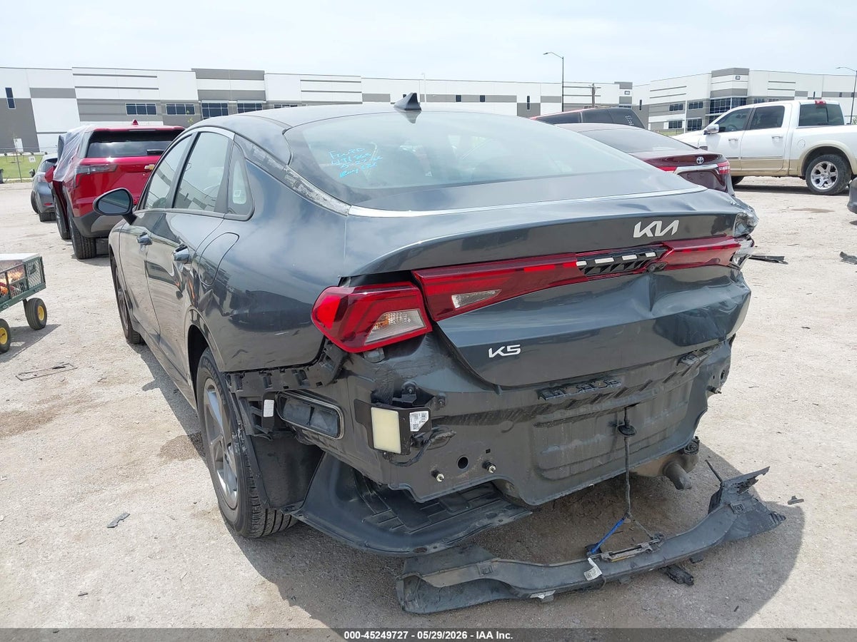 2023 KIA K5 LXS — снимка 3