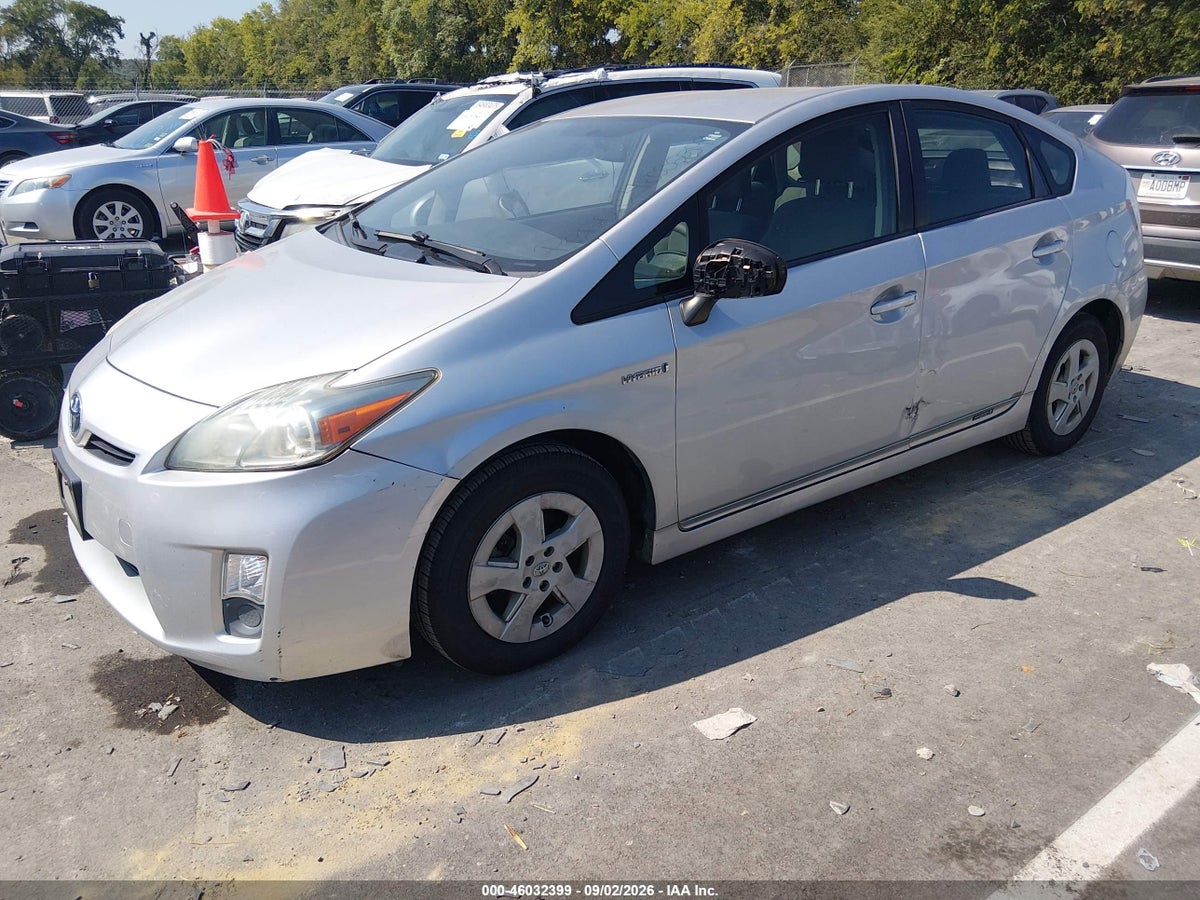 2011 TOYOTA PRIUS THREE — снимка 2
