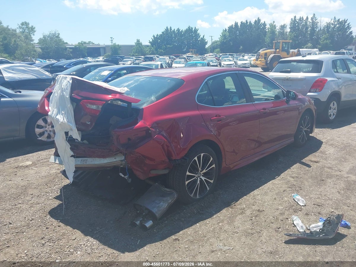 2018 TOYOTA CAMRY SE — снимка 4