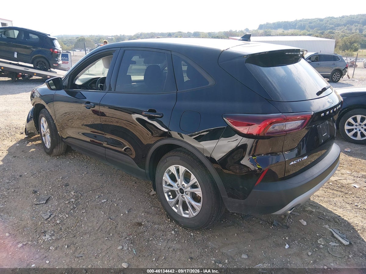 2026 FORD ESCAPE ACTIVE — photo 3