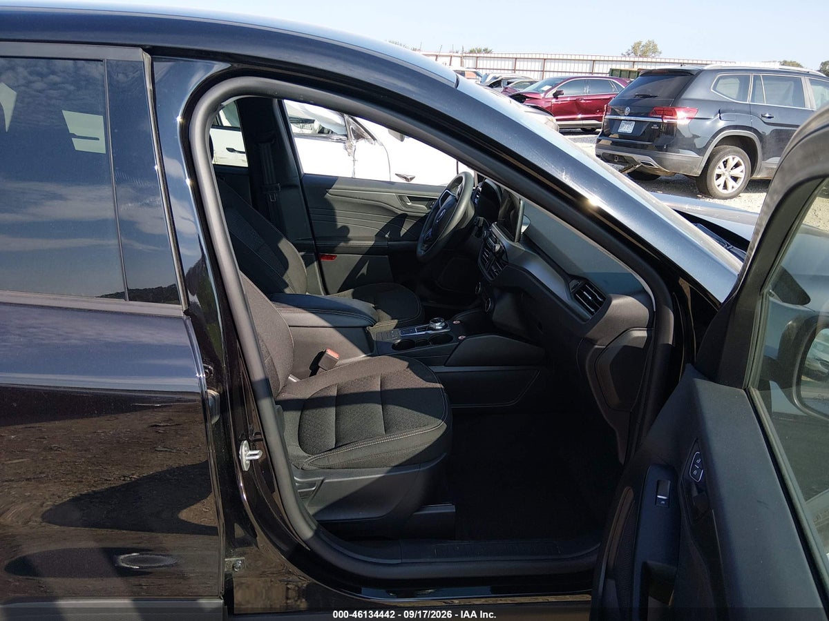 2026 FORD ESCAPE ACTIVE — photo 5