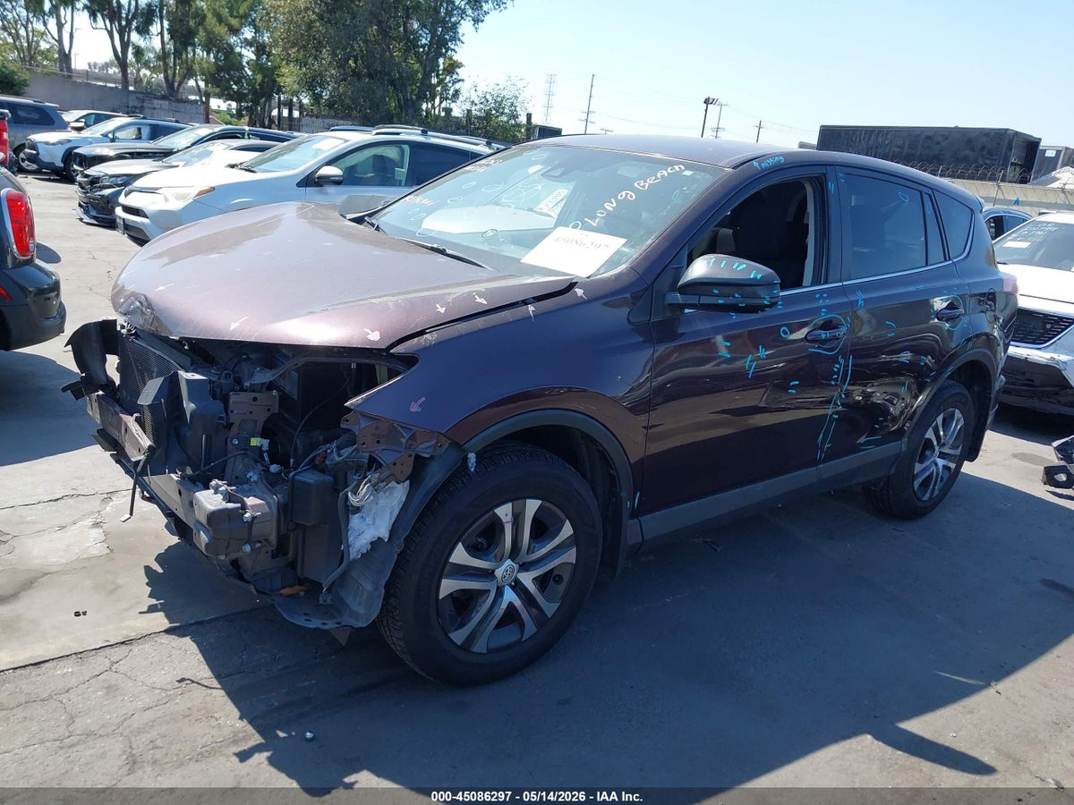 2018 TOYOTA RAV4 LE — снимка 2