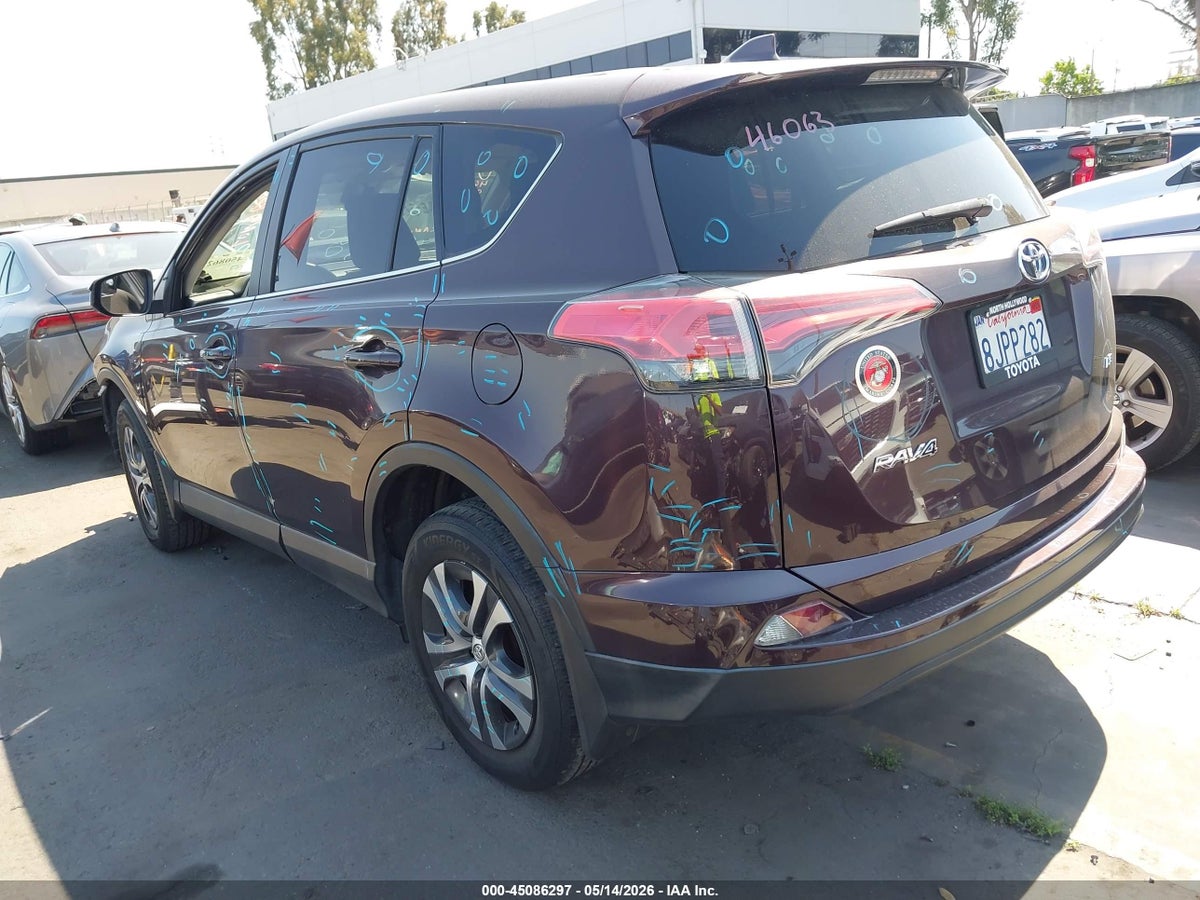 2018 TOYOTA RAV4 LE — снимка 3