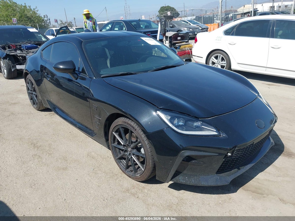 2023 TOYOTA GR86 PREMIUM