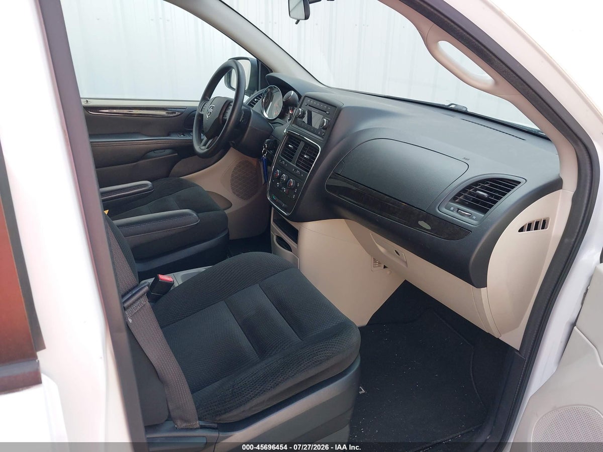 2016 DODGE GRAND CARAVAN SE — снимка 5