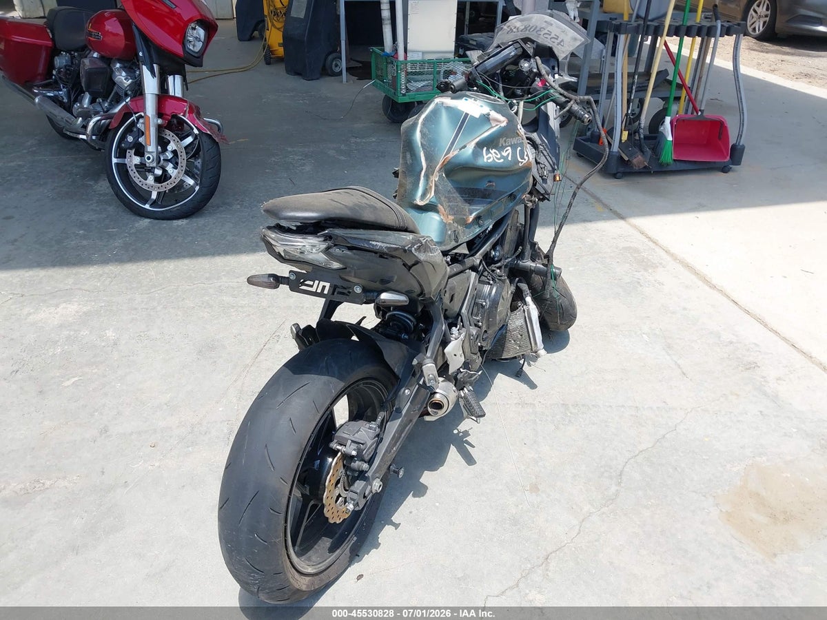 2025 KAWASAKI EX650 P — снимка 4
