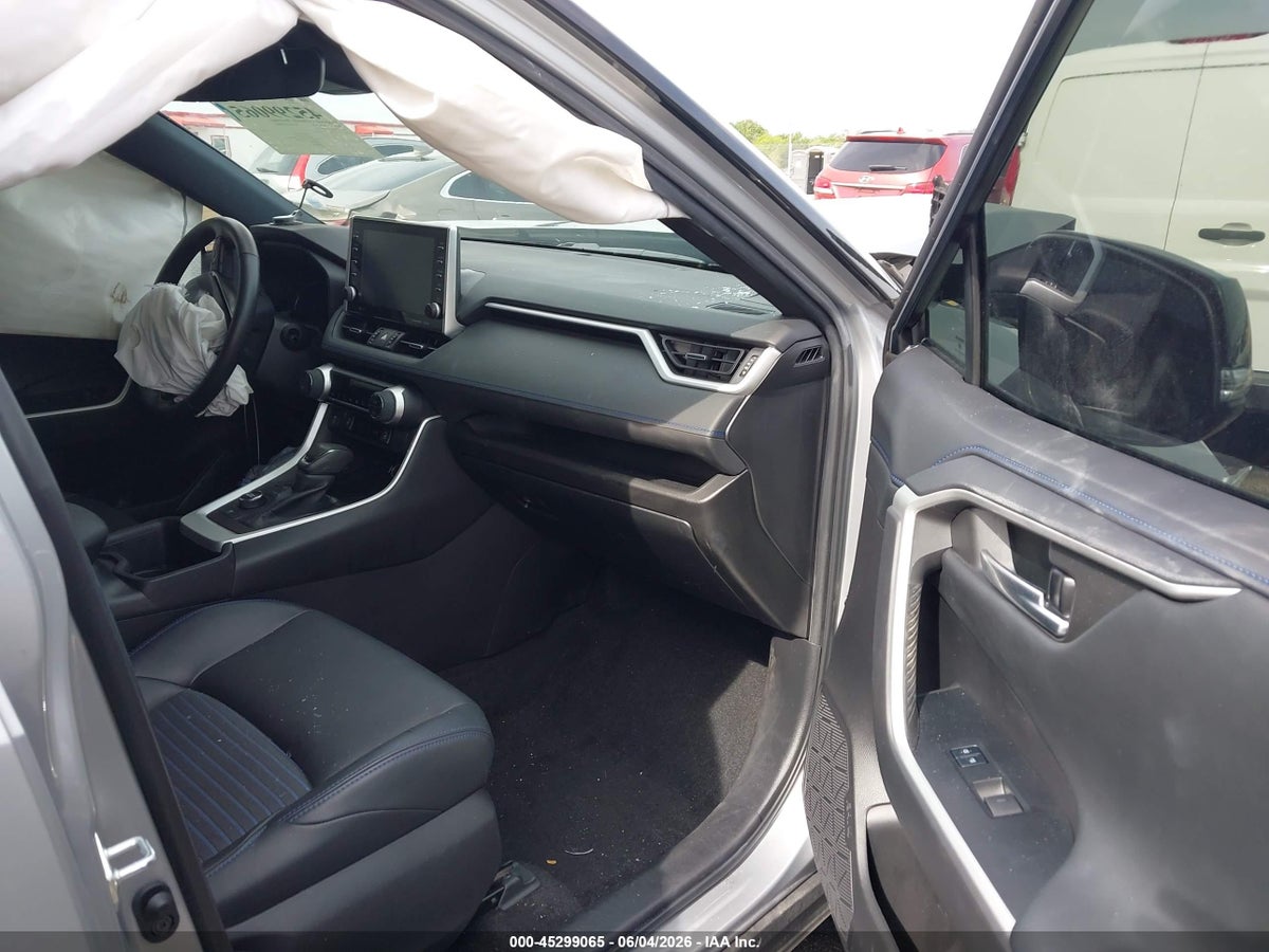 2022 TOYOTA RAV4 HYBRID XSE — снимка 5