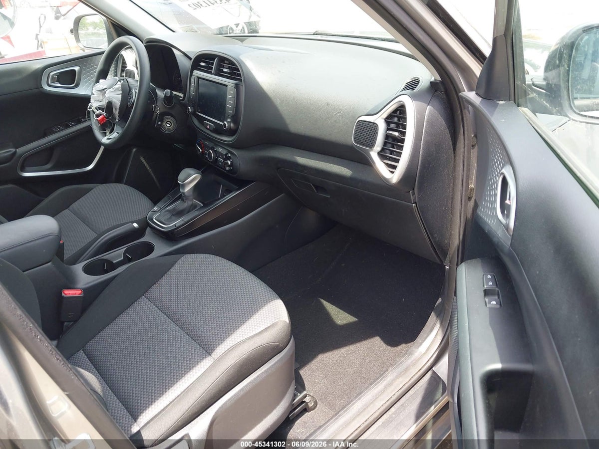 2022 KIA SOUL LX — снимка 5