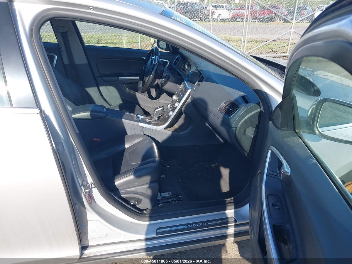 2016 VOLVO S60 T5 DRIVE-E PREMIER — снимка 5