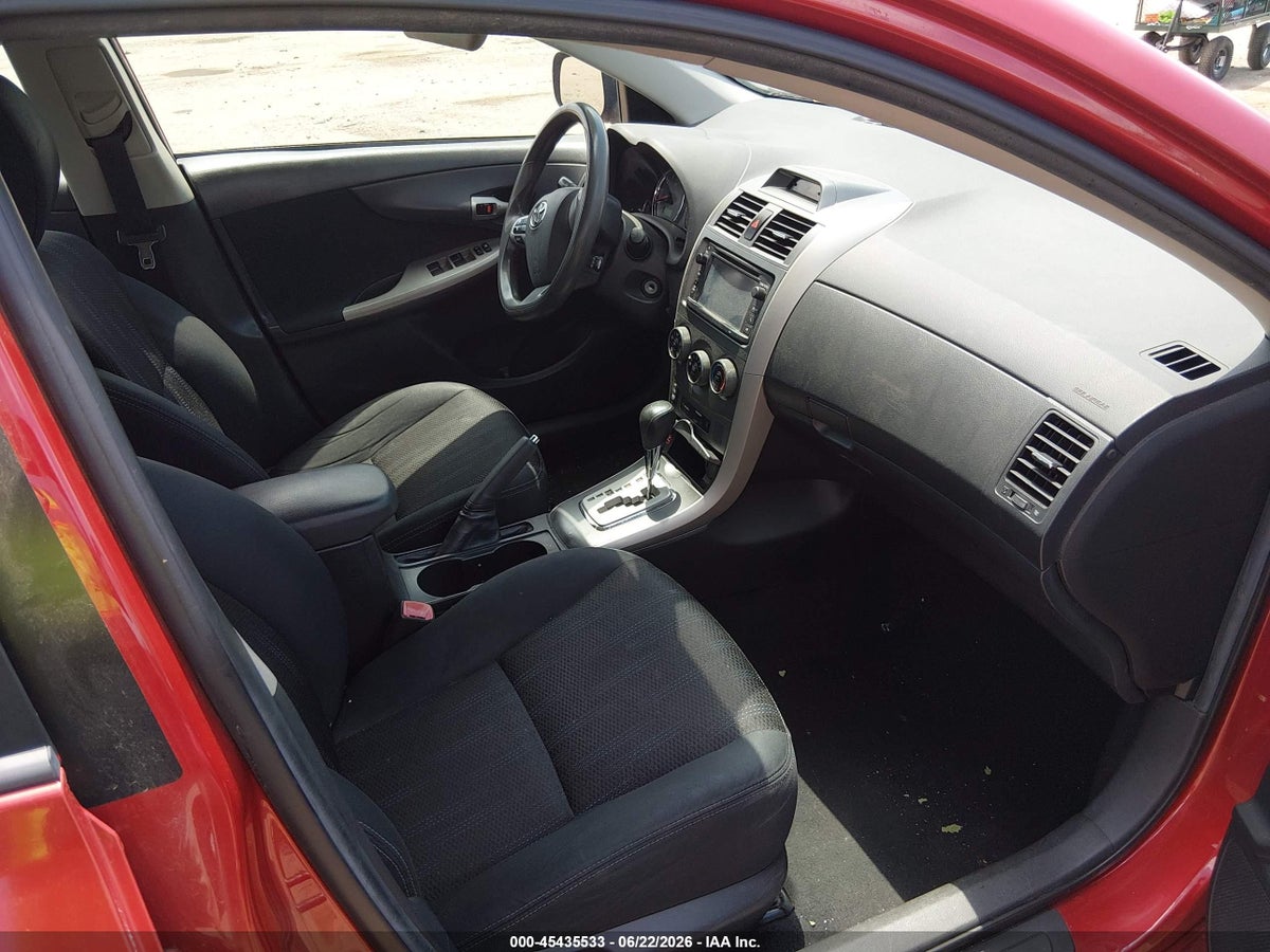 2013 TOYOTA COROLLA S — снимка 5