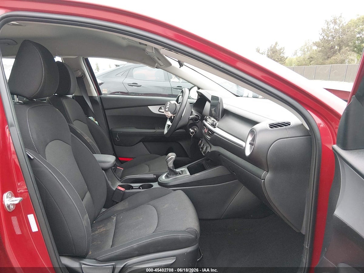 2024 KIA FORTE LXS — снимка 5