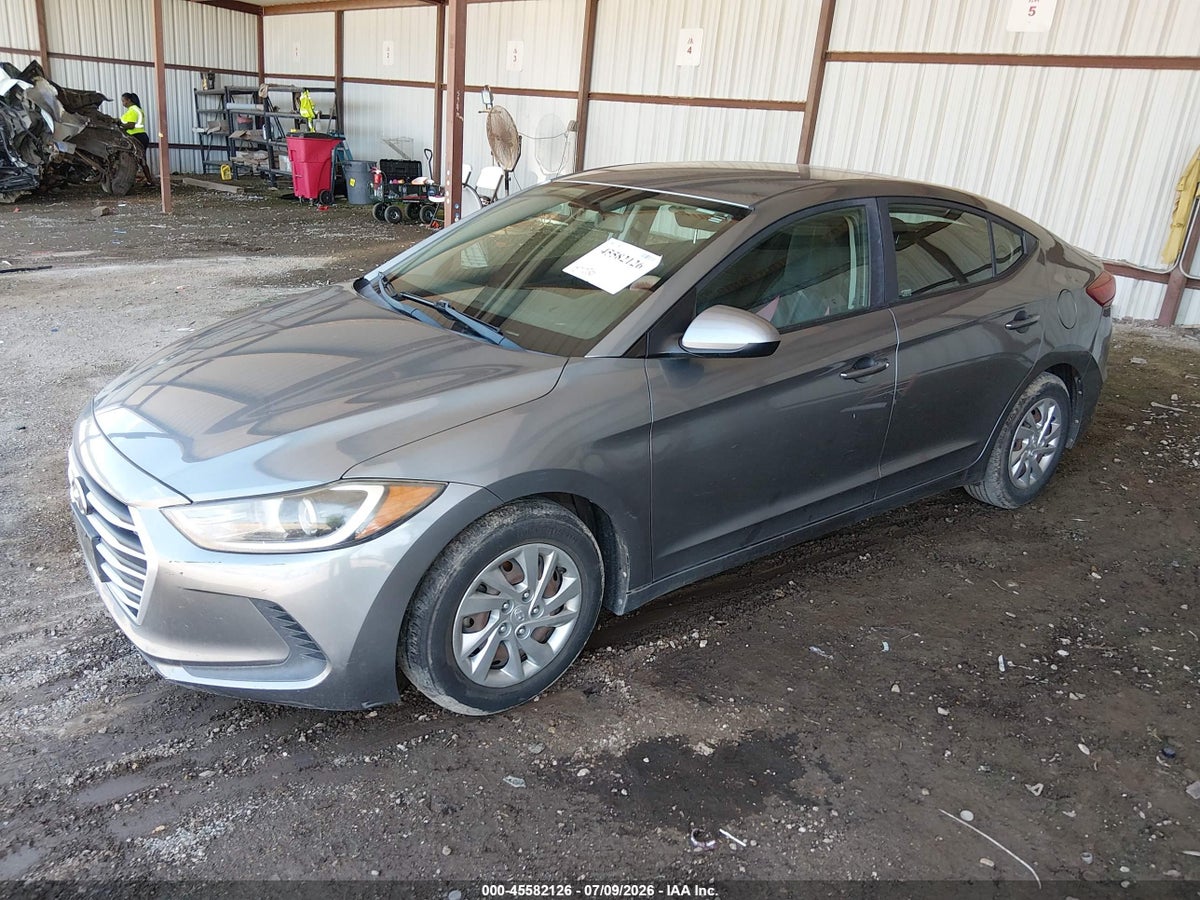 2018 HYUNDAI ELANTRA SE — снимка 2