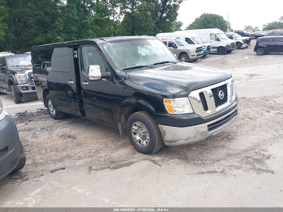 2017 NISSAN NV PASSENGER NV3500 HD SV V6
