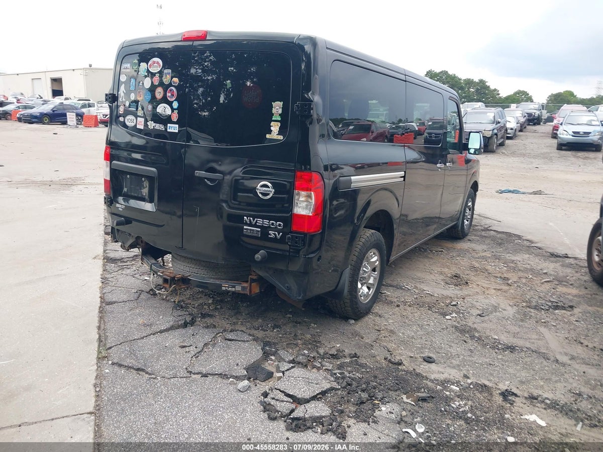 2017 NISSAN NV PASSENGER NV3500 HD SV V6 — снимка 4