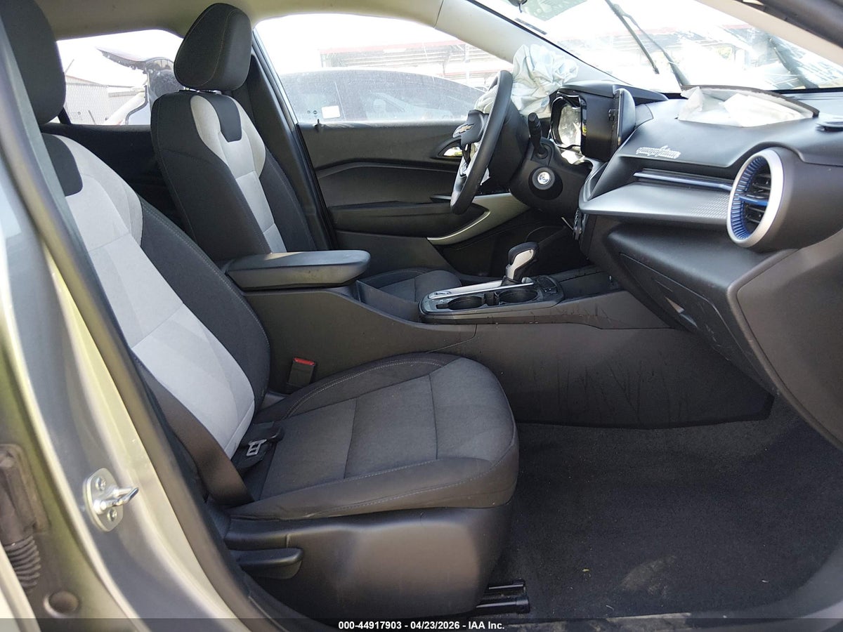 2024 CHEVROLET TRAX FWD SP — снимка 5