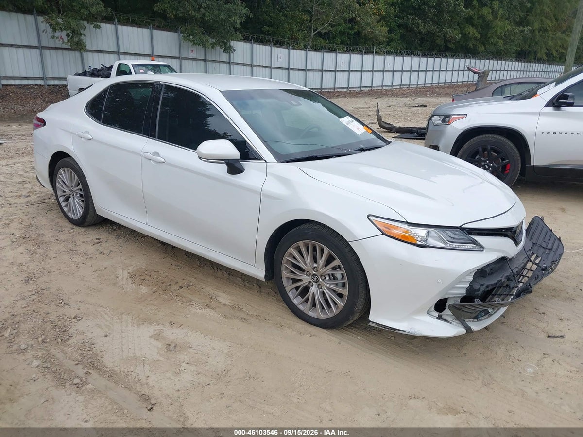 2018 TOYOTA CAMRY XLE