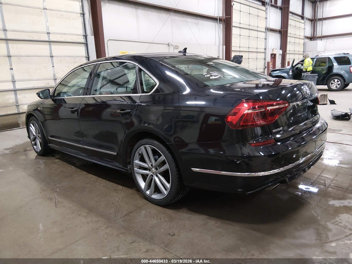 2017 VOLKSWAGEN PASSAT 1.8T R-LINE — снимка 3