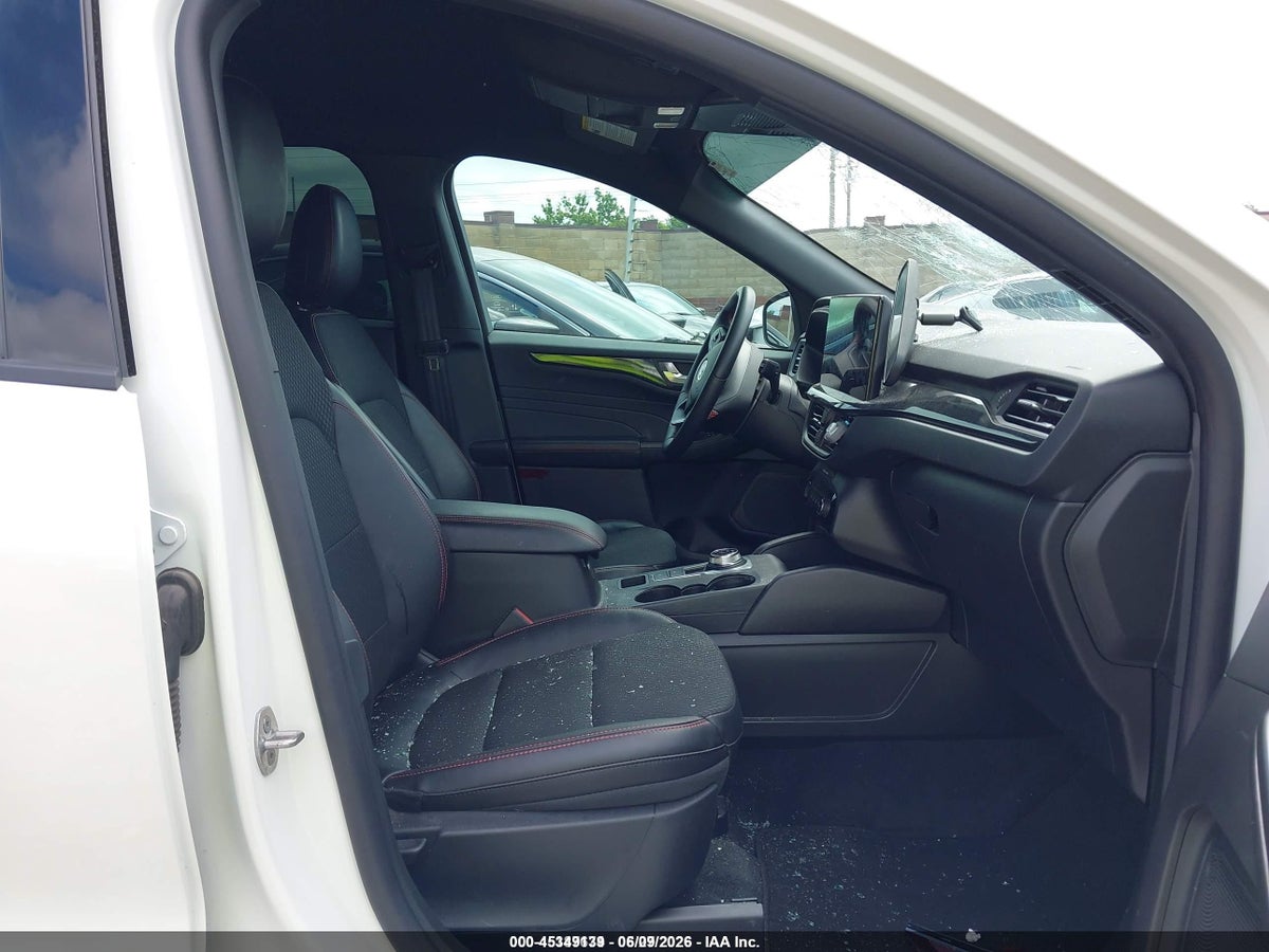 2025 FORD ESCAPE ST-LINE SELECT — снимка 5
