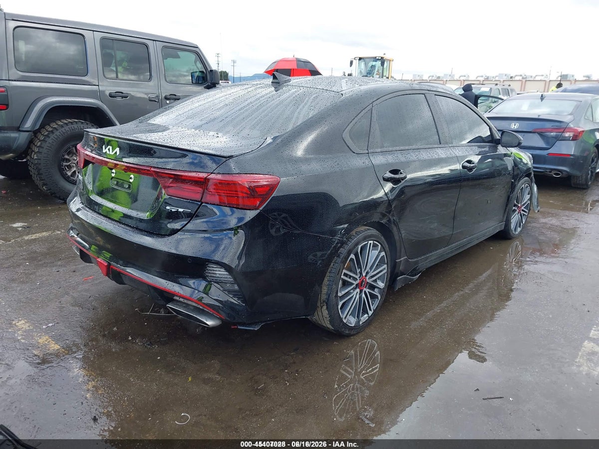 2024 KIA FORTE GT — снимка 4