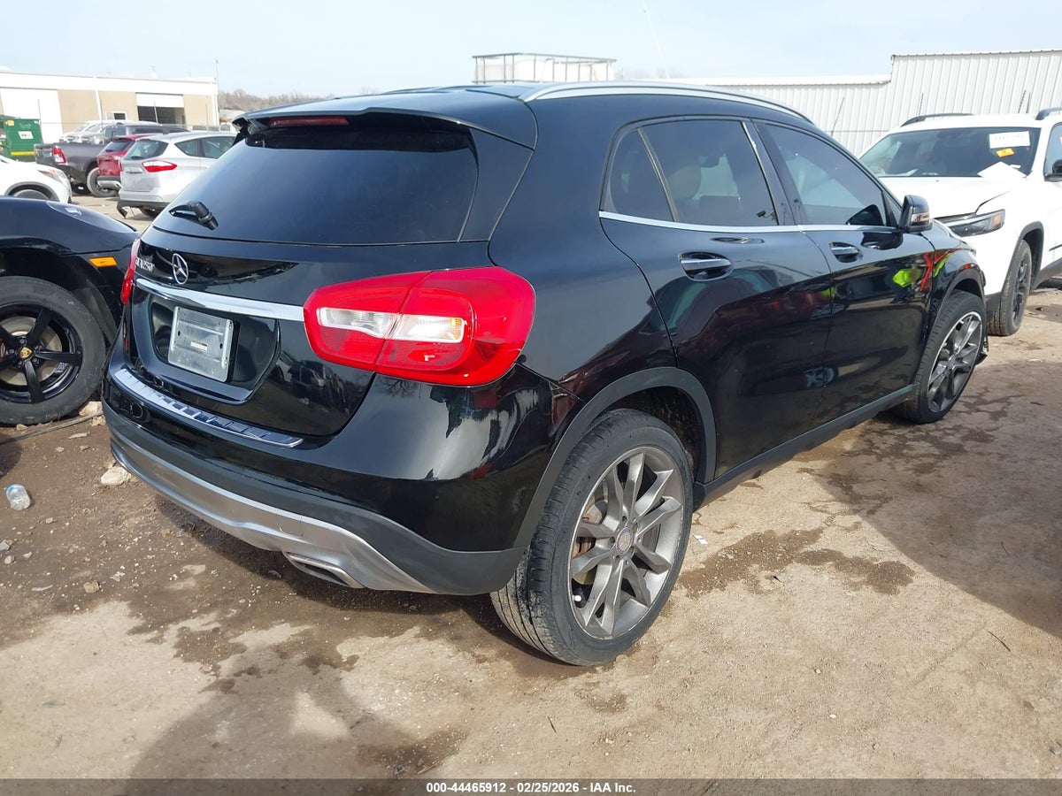 2017 MERCEDES-BENZ GLA 250 — снимка 4