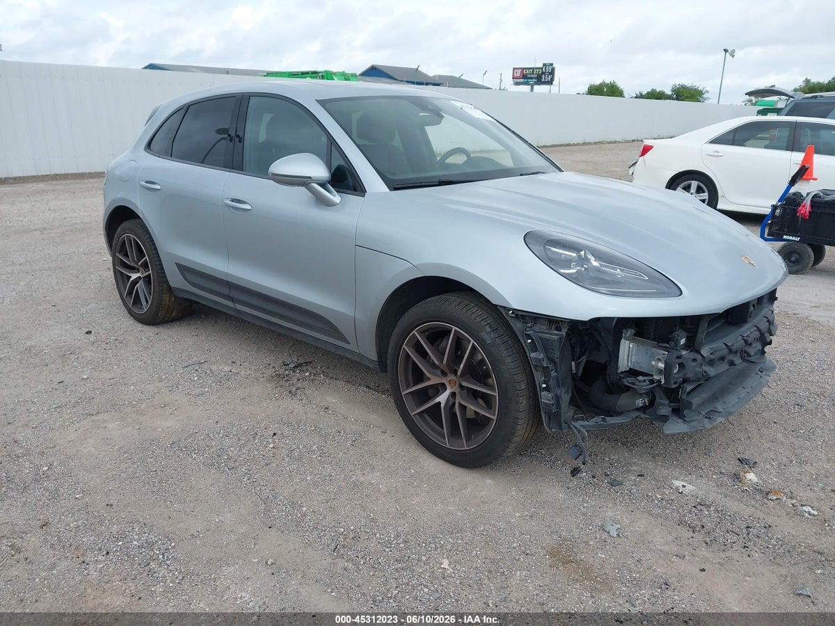 2024 PORSCHE MACAN T