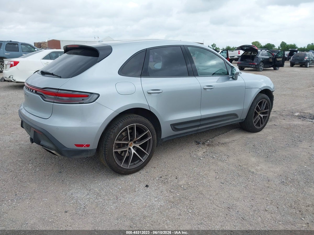 2024 PORSCHE MACAN T — снимка 4