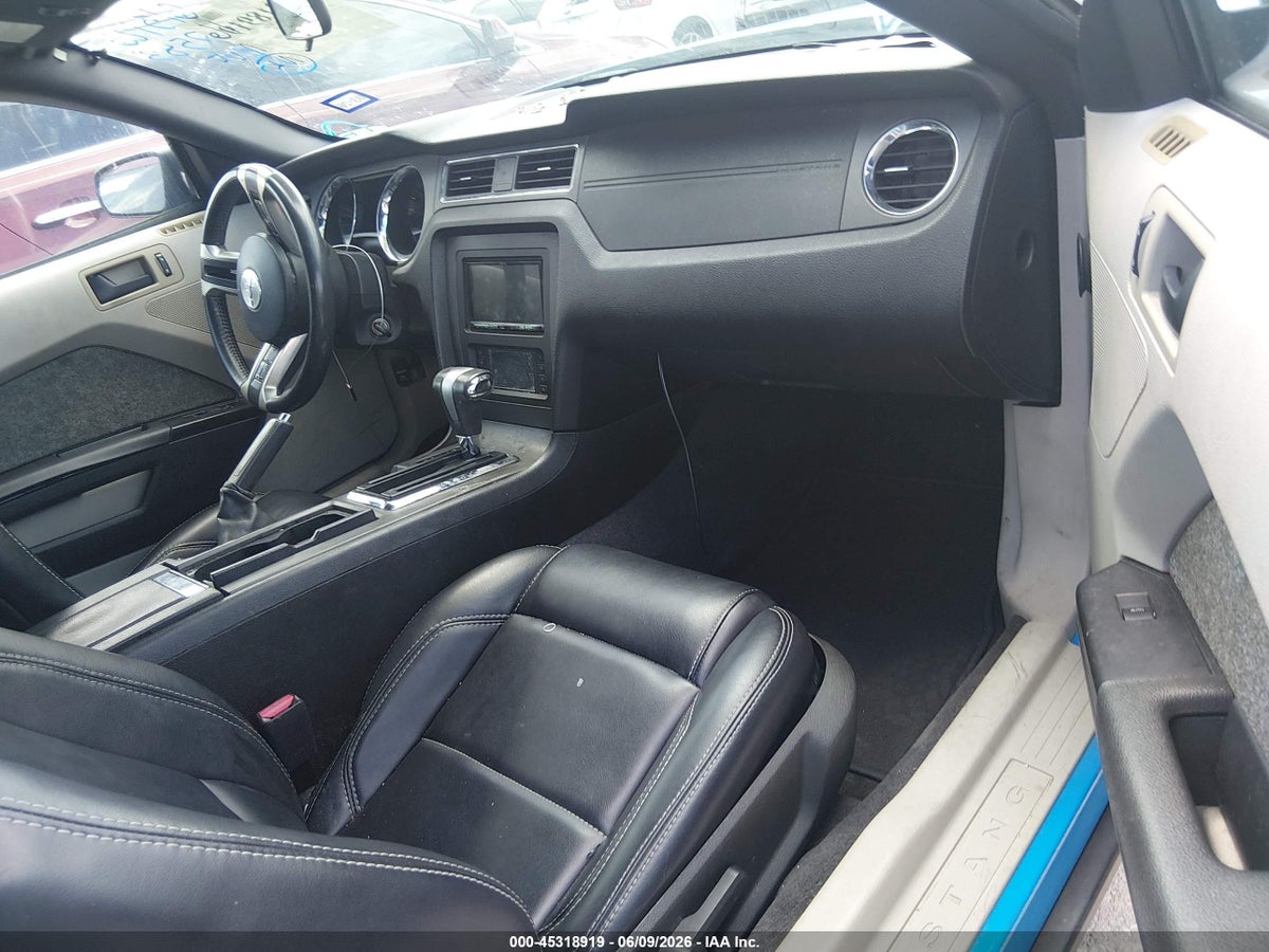 2010 FORD MUSTANG V6/V6 PREMIUM — снимка 5