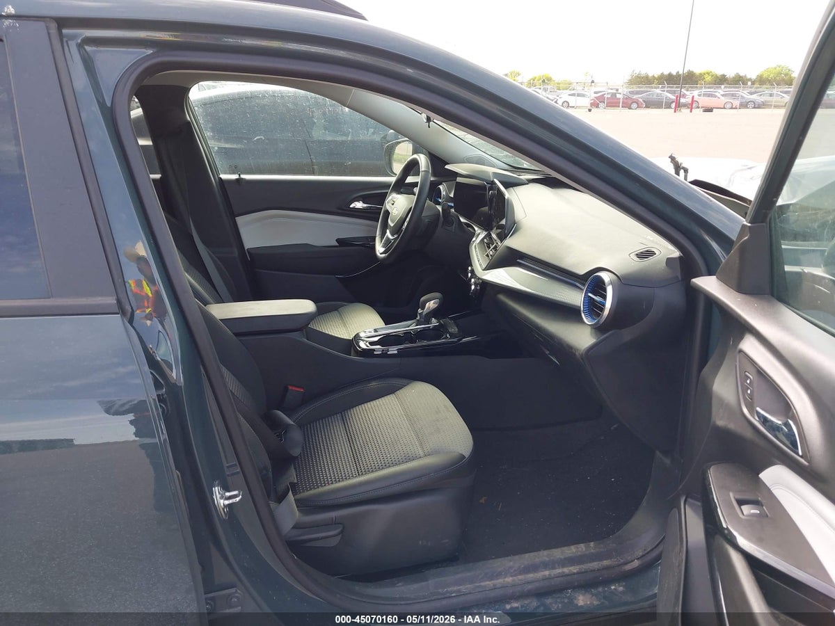 2025 CHEVROLET TRAX FWD LT — снимка 5