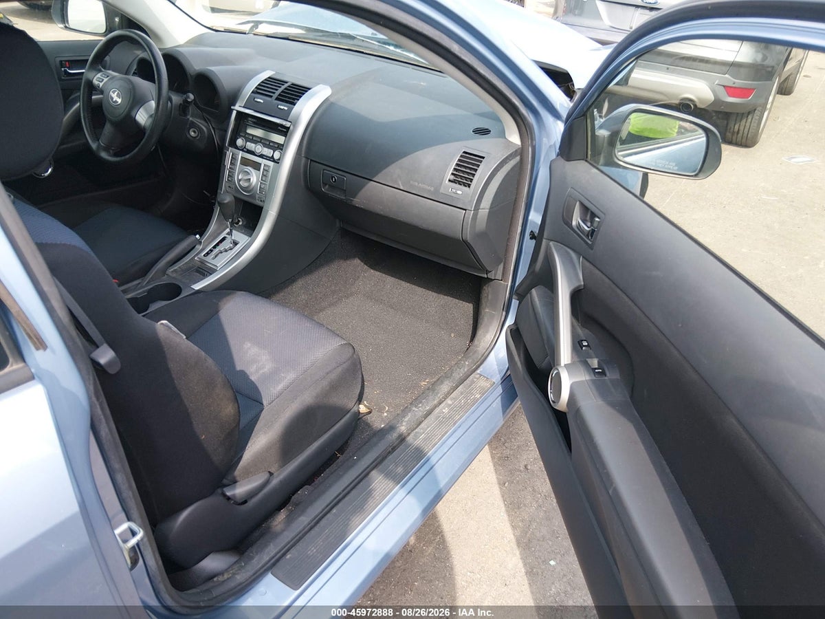 2010 SCION TC — photo 5