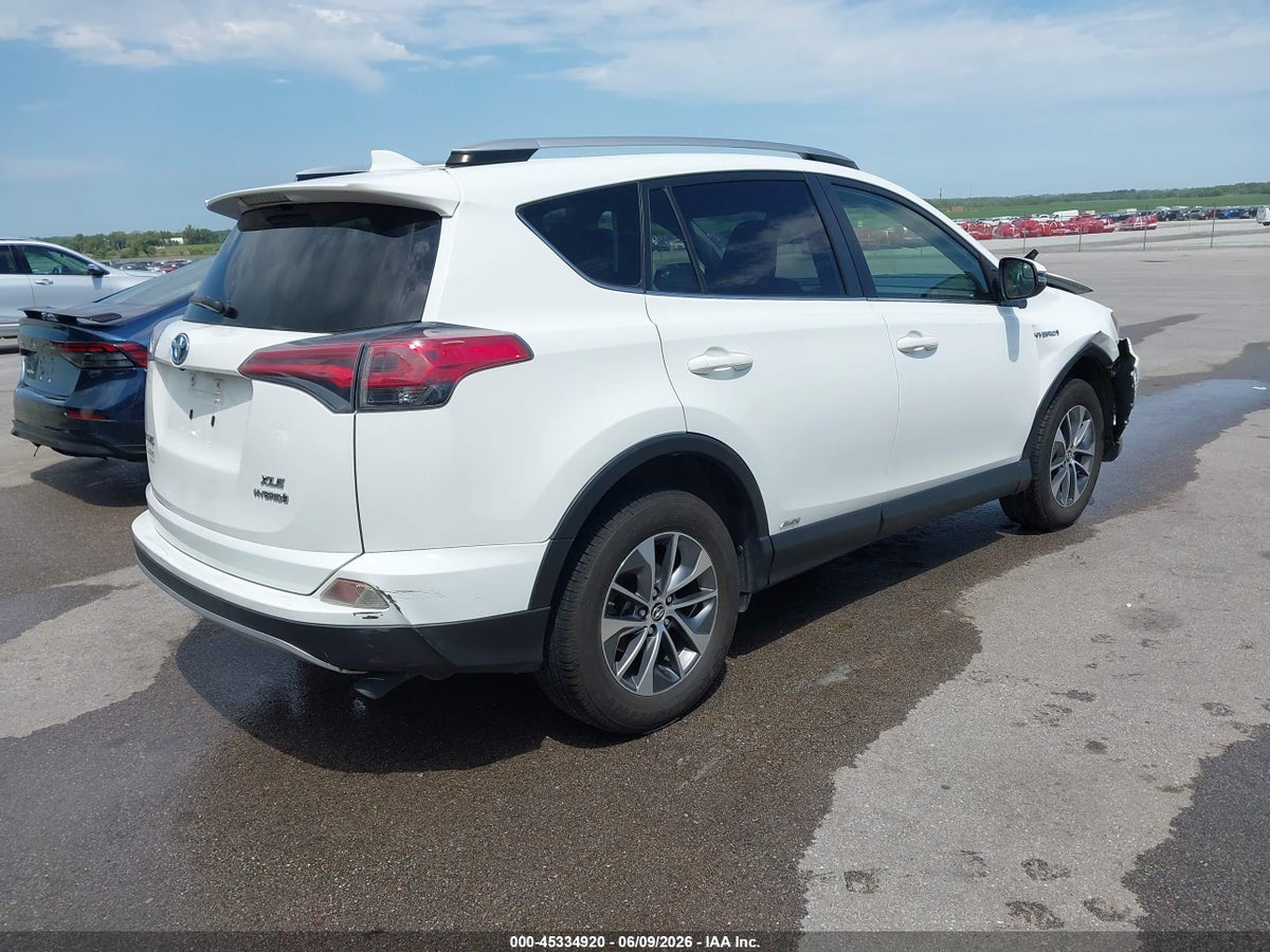 2016 TOYOTA RAV4 HYBRID XLE — снимка 4