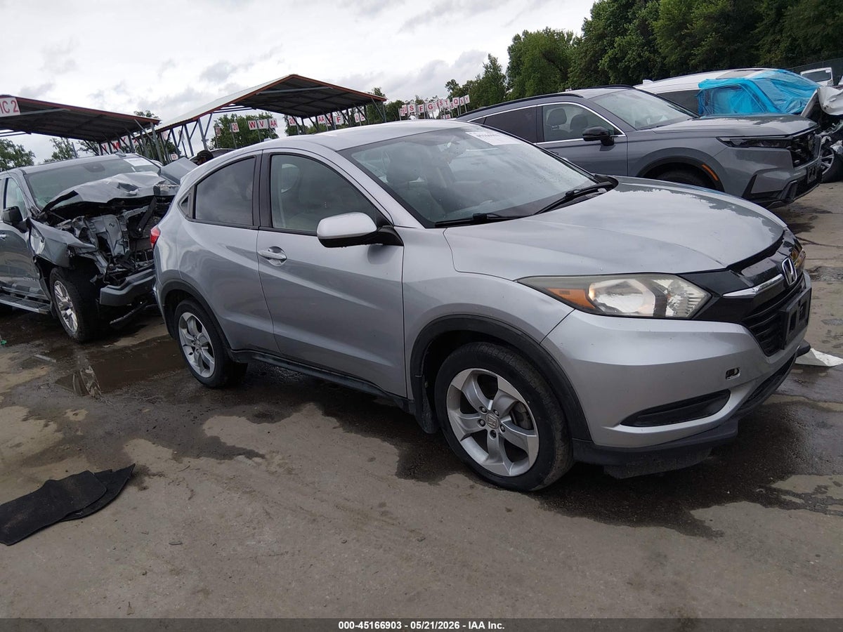 2017 HONDA HR-V LX
