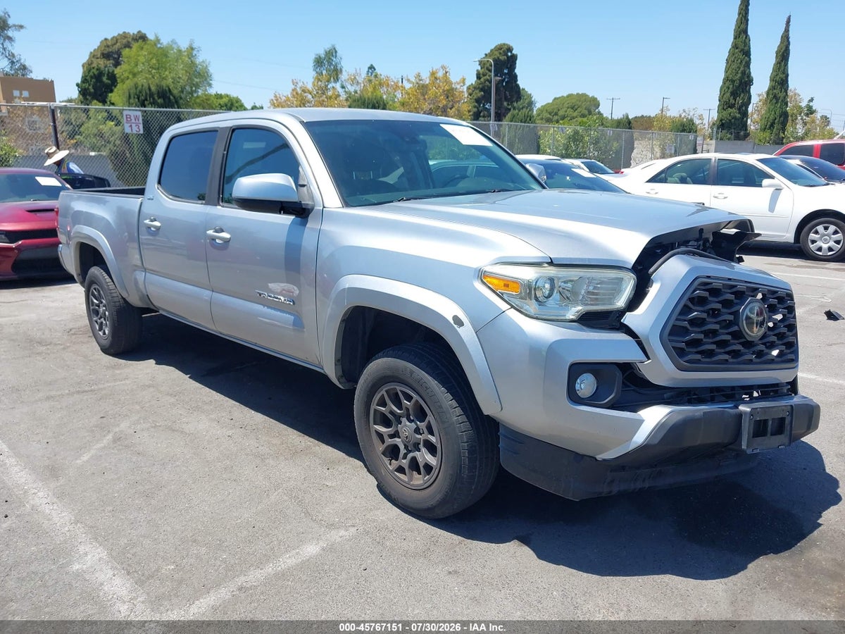 2022 TOYOTA TACOMA SR5 V6