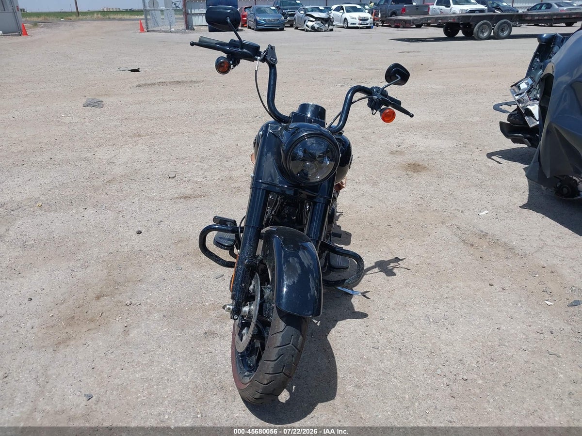 2025 HARLEY-DAVIDSON FLHRXS — photo 5