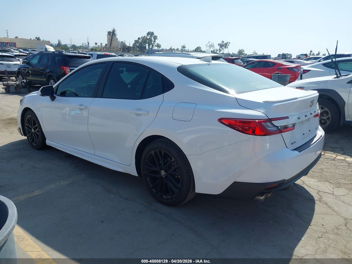 2025 TOYOTA CAMRY SE — снимка 3