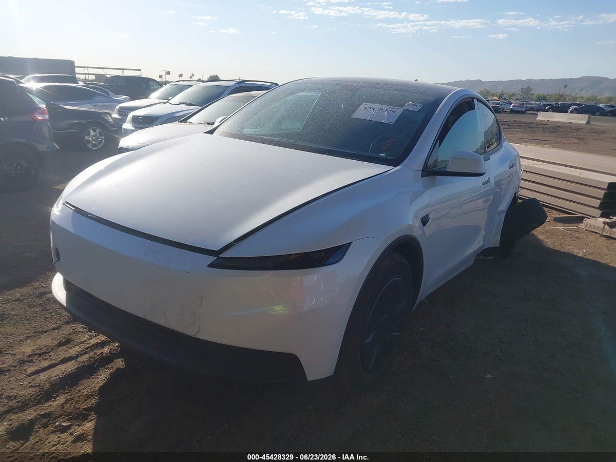 2026 TESLA MODEL Y — снимка 2