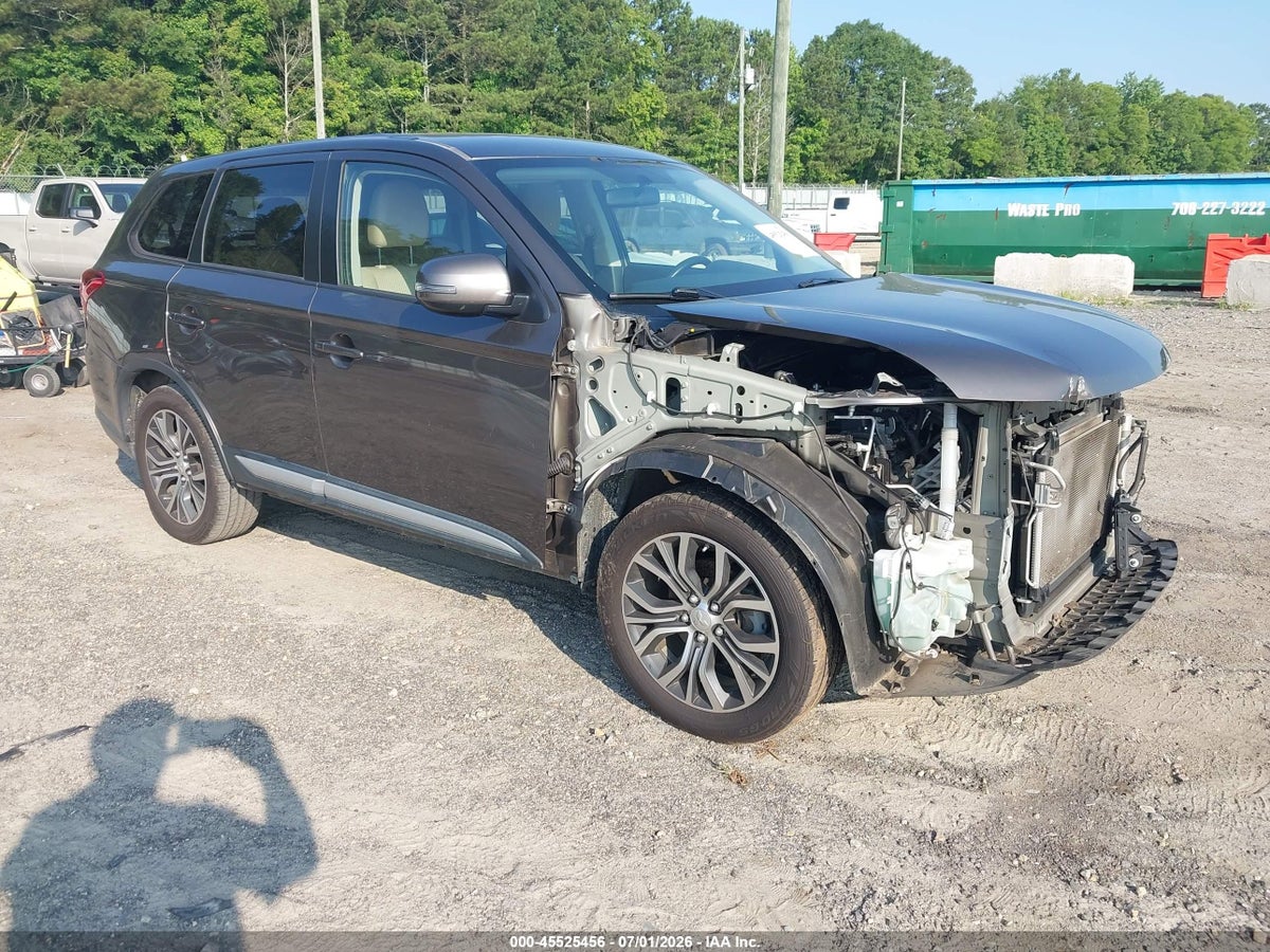 2017 MITSUBISHI OUTLANDER SE