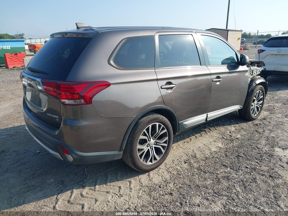 2017 MITSUBISHI OUTLANDER SE — снимка 4