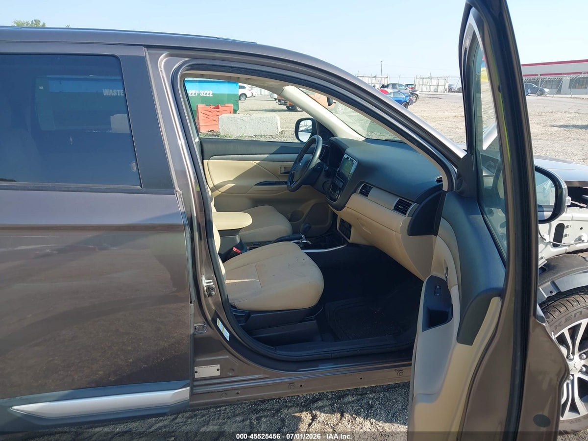 2017 MITSUBISHI OUTLANDER SE — снимка 5
