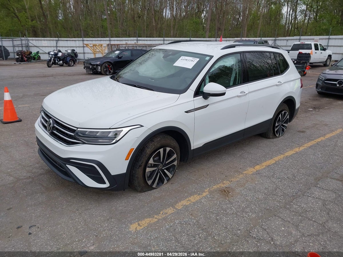 2024 VOLKSWAGEN TIGUAN 2.0T S — снимка 2